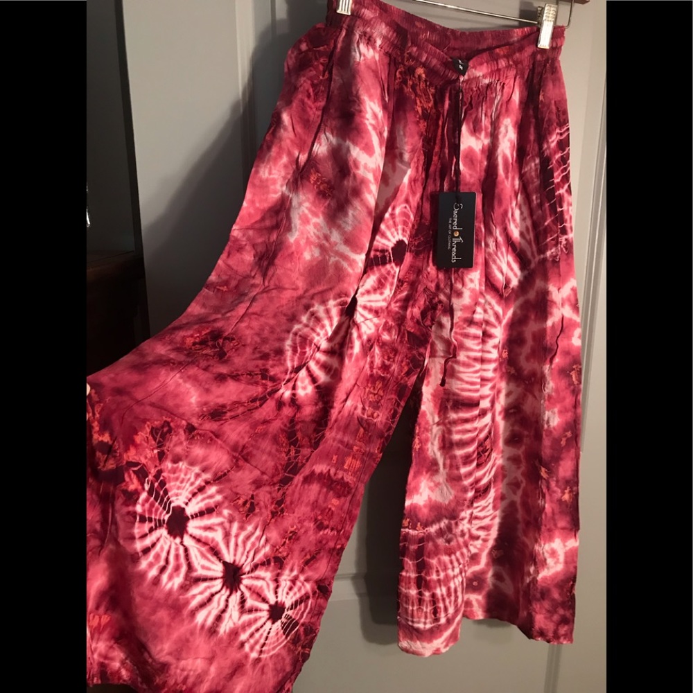 NWT.  Sacred Threads Palazzo Pants.  BL/RD 1. - Picture 2 of 5
